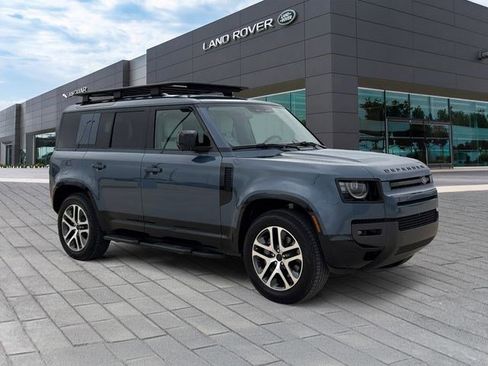 New 2026 Land Rover Defender 110 X-Dynamic SE AWD/4WD image 7
