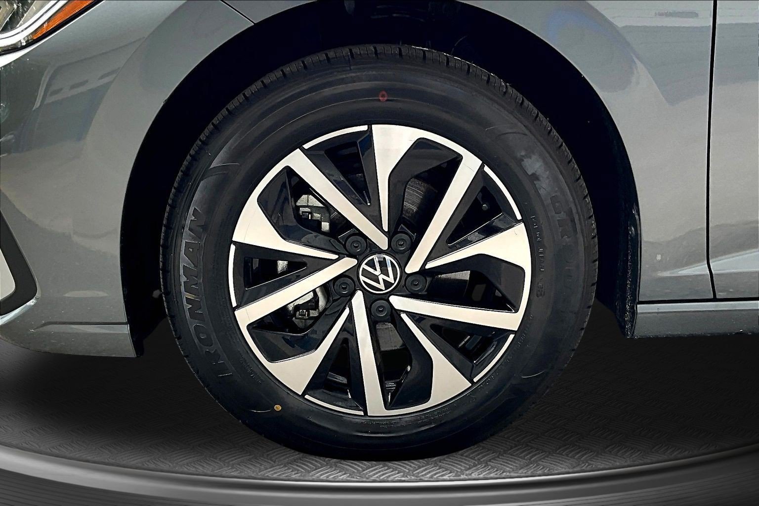 Used 2026 Volkswagen Jetta S FWD image 26