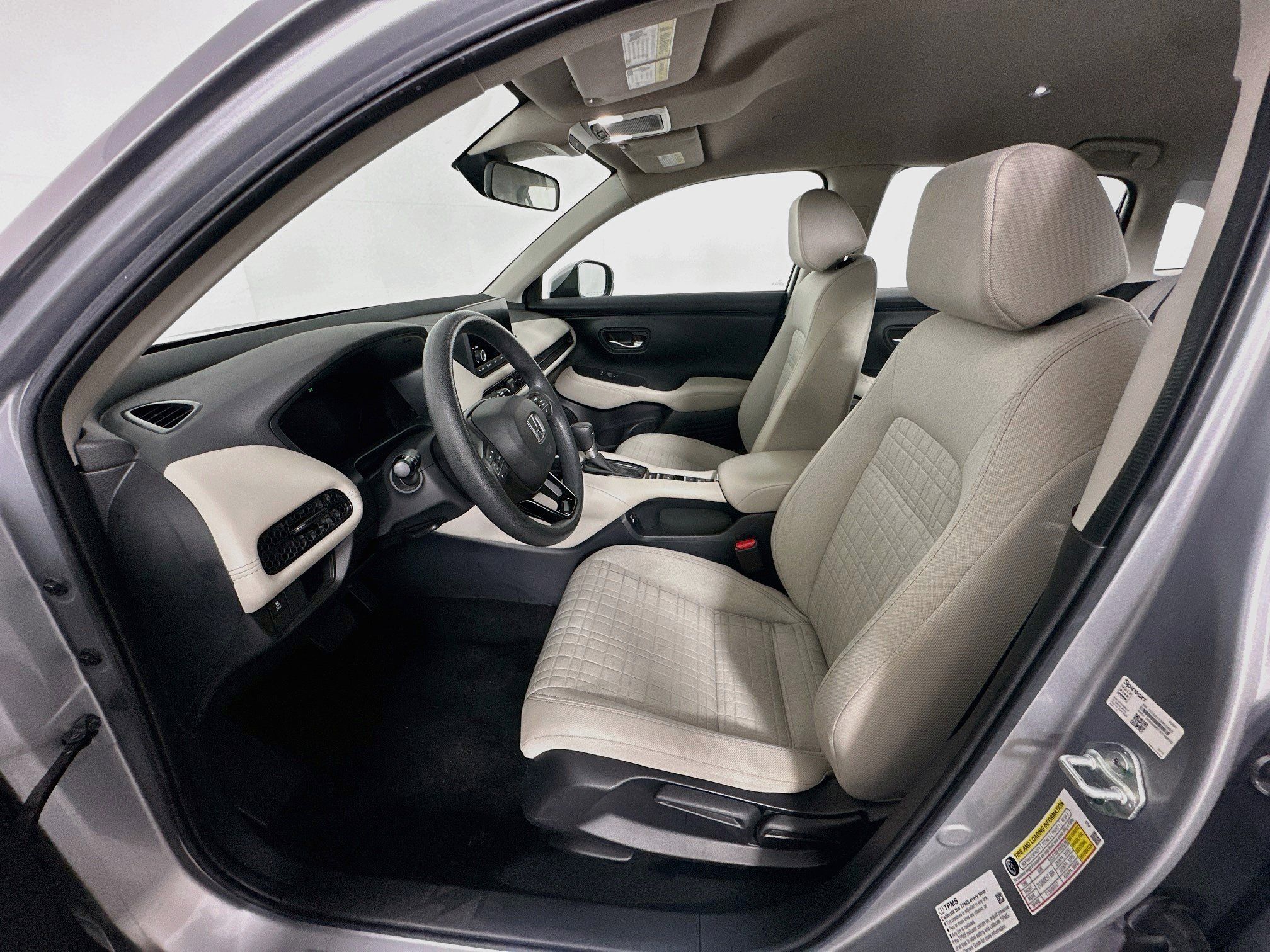 Used 2024 Honda HR-V LX image 13