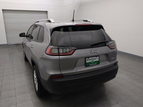 Used 2020 Jeep Cherokee Latitude FWD image 6