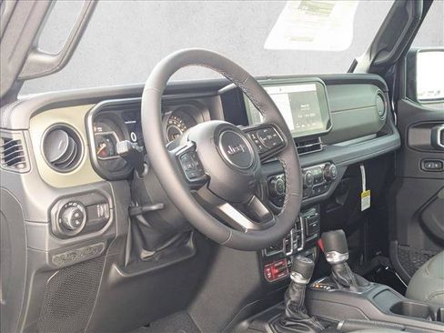 New 2026 Jeep Gladiator Mojave AWD/4WD image 3