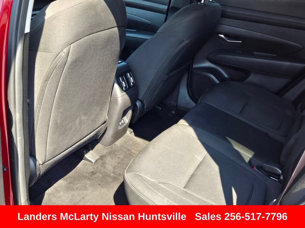 Used 2025 Hyundai Tucson SEL FWD image 14