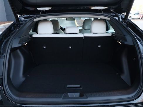 New 2026 Nissan Leaf Platinum+ image 28