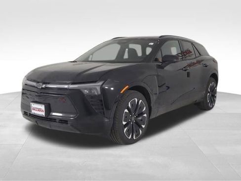 New 2025 Chevrolet Blazer EV RS image 3