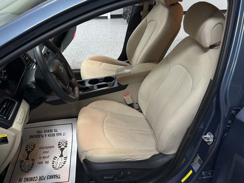 Used 2017 Hyundai Sonata Sport FWD image 11