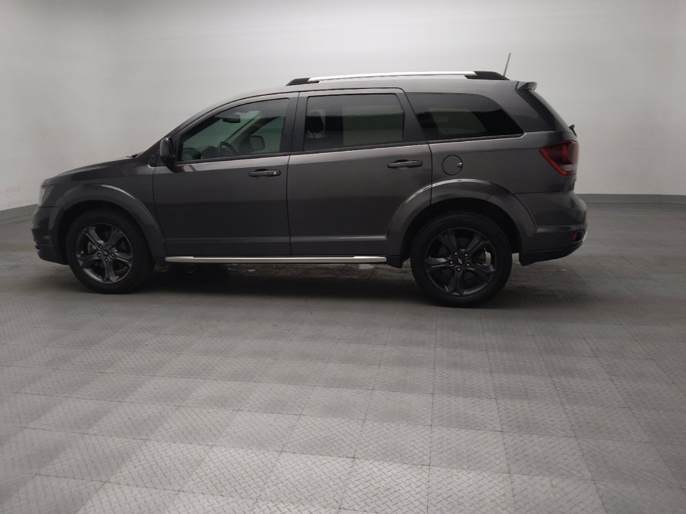 Used 2020 Dodge Journey Crossroad FWD image 3
