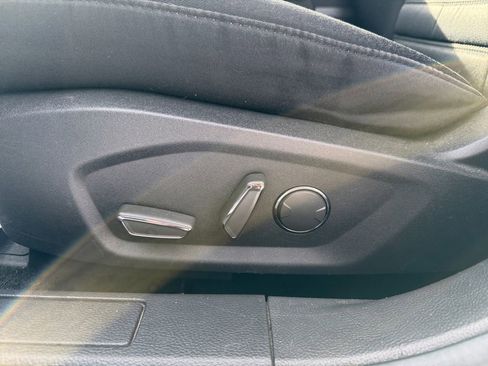 Used 2016 Ford Fusion SE image 14