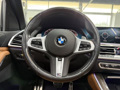 Used 2022 BMW X5 xDrive40i AWD/4WD image 14
