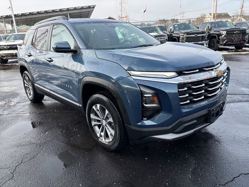 New 2026 Chevrolet Equinox LT w/ Convenience Package II image 1