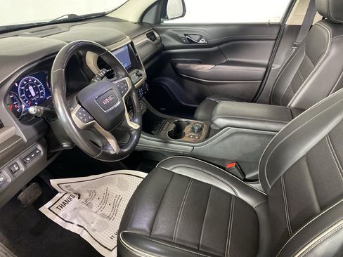 Used 2021 GMC Acadia Denali w/ Denali Ultimate Package image 12