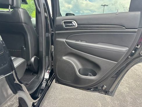 Used 2018 Jeep Grand Cherokee High Altitude AWD/4WD image 24