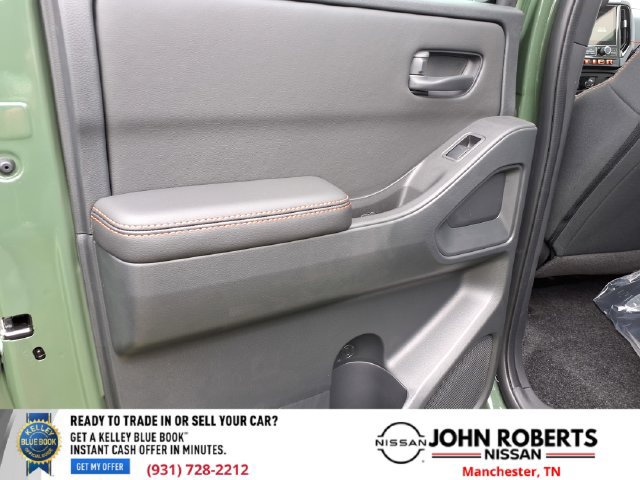 New 2026 Nissan Frontier PRO-4X w/ Tow Package AWD/4WD image 10
