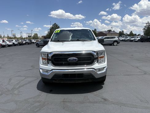 Used 2022 Ford F150 XLT w/ Trailer Tow Package AWD/4WD image 4