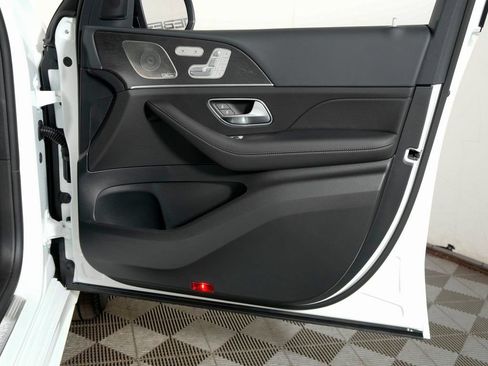 Certified 2026 Mercedes-Benz GLE 450 4MATIC image 33
