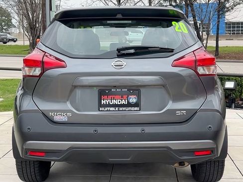 Used 2020 Nissan Kicks SR w/ SR Premium Package image 19