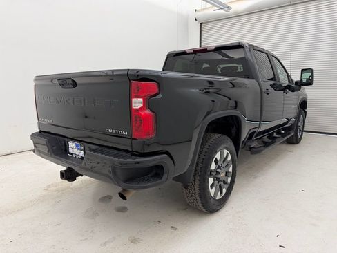 Certified 2024 Chevrolet Silverado 2500 Custom w/ Custom Value Package image 15