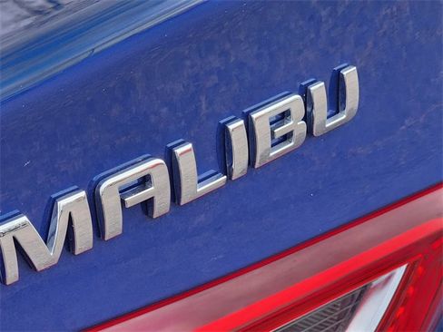 Used 2023 Chevrolet Malibu LT image 12
