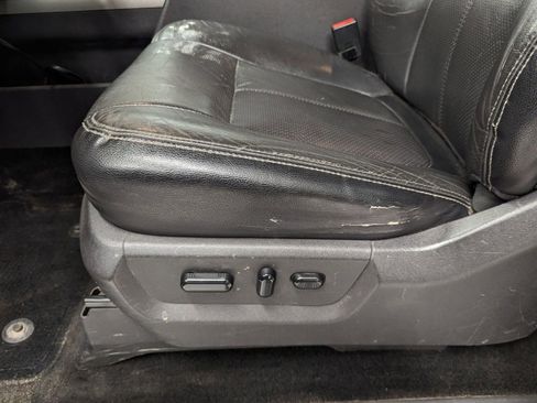 Used 2016 Ford F250 Lariat w/ Chrome Package image 11