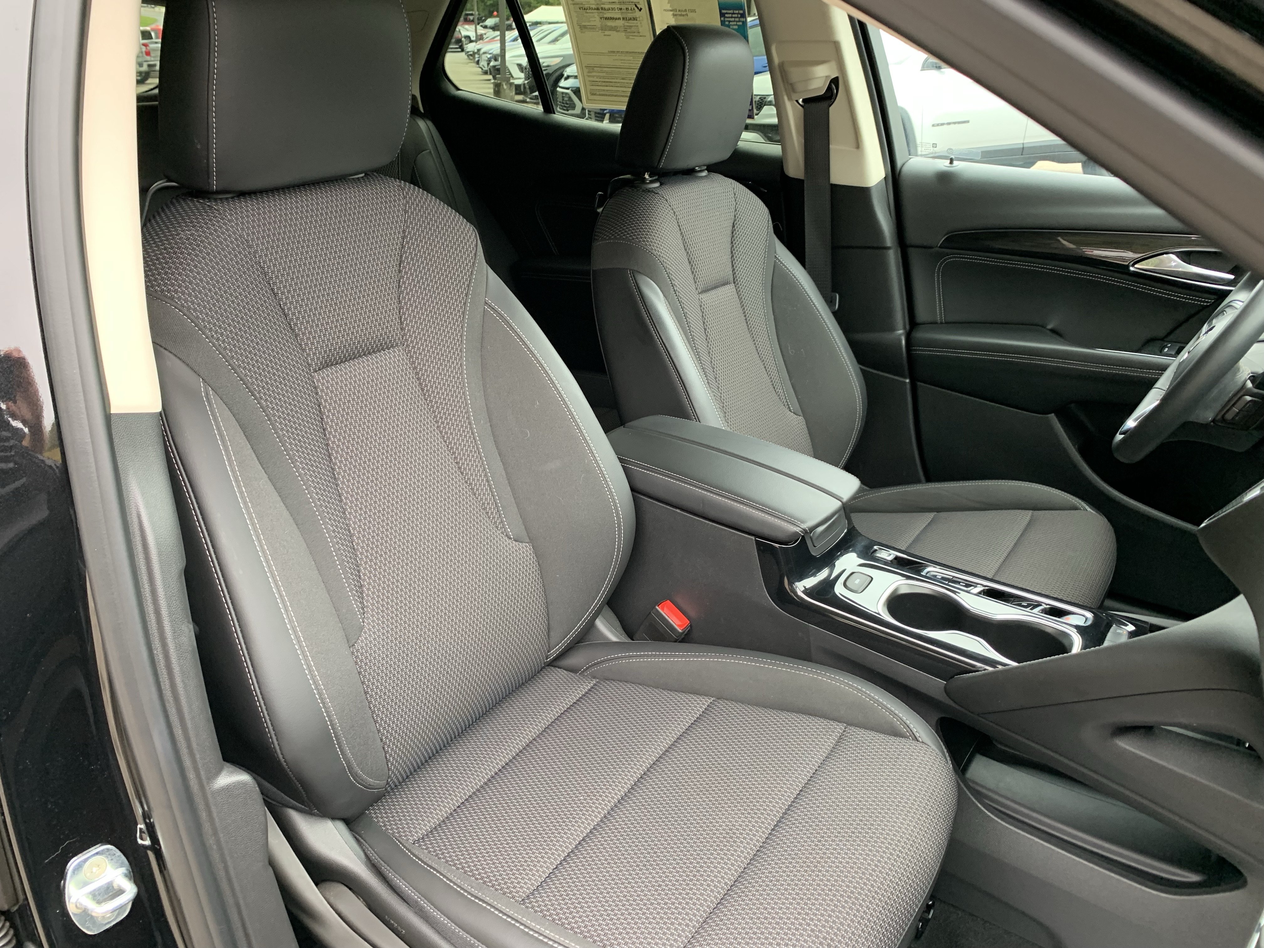 Used 2023 Buick Envision Preferred FWD image 34