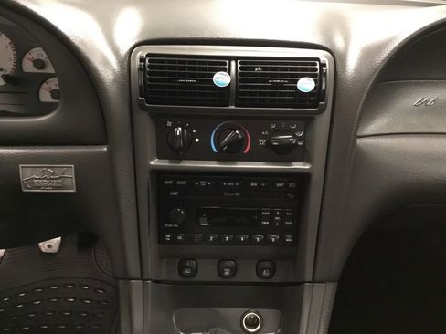 Used 2002 Ford Mustang GT image 43