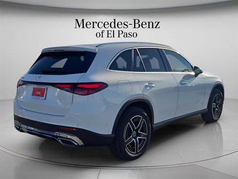 New 2026 Mercedes-Benz GLC 300 image 3