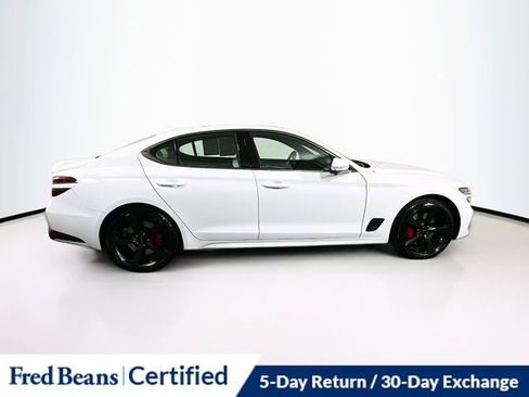Used 2026 Genesis G70 3.3T Sport Prestige image 9