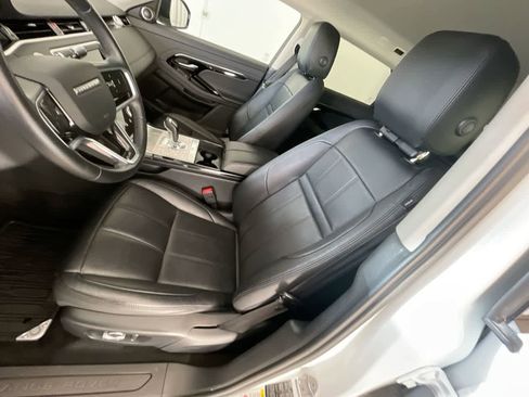 Used 2022 Land Rover Range Rover Evoque S image 11