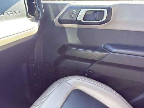 Used 2024 Ford Bronco Wildtrak image 24