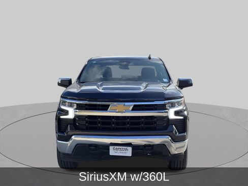 Used 2023 Chevrolet Silverado 1500 LT AWD/4WD image 8