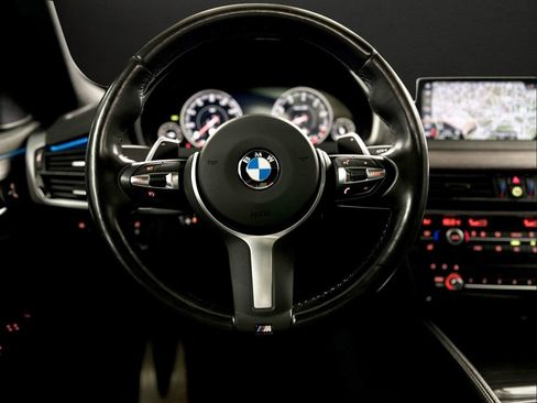 Used 2019 BMW X6 xDrive35i w/ M Sport Package image 31