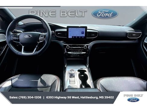 Used 2022 Ford Explorer ST-Line w/ Class IV Trailer Tow Package RWD image 13