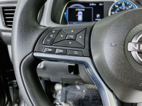 Used 2023 Nissan Leaf S FWD image 15