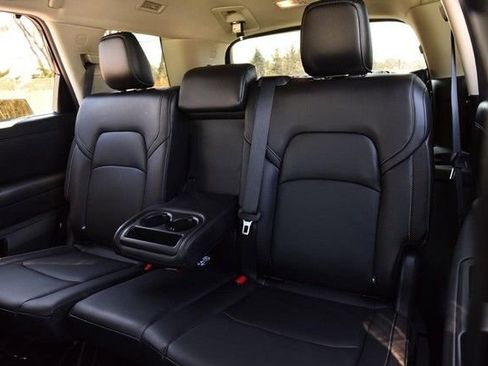 Certified 2024 Nissan Pathfinder SL image 25