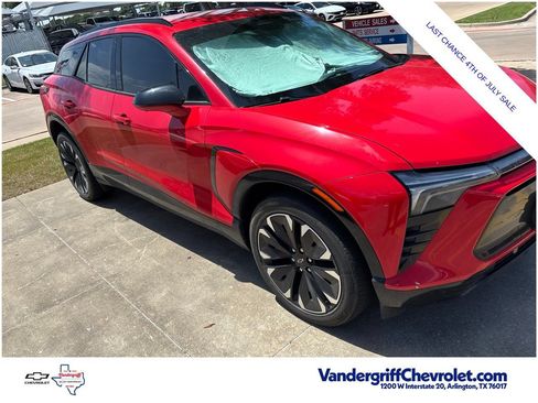 Used 2024 Chevrolet Blazer EV RS AWD/4WD image 3