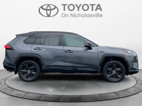 Used 2020 Toyota RAV4 XSE w/ XSE Grade Weather Package AWD/4WD image 6