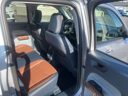 Used 2024 Ford Maverick Lariat AWD/4WD image 45