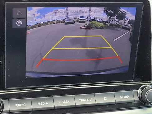 Used 2023 Kia Forte LXS image 27