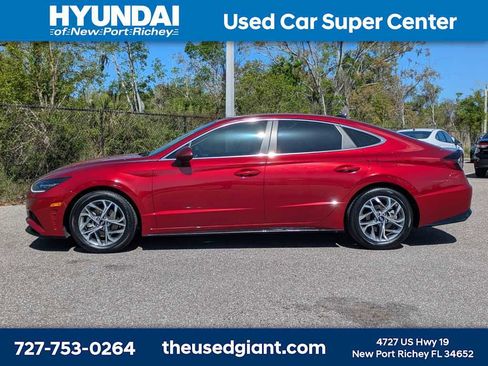 Certified 2023 Hyundai Sonata SEL w/ Cargo Package image 2