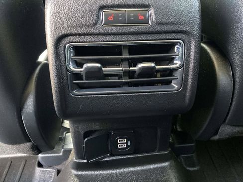 Used 2021 Lincoln Corsair FWD w/ Premium Package image 19