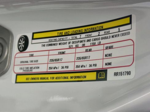 Used 2024 Chrysler Pacifica Touring-L FWD image 12