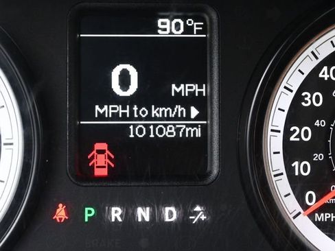 Used 2014 RAM 1500 Express image 29