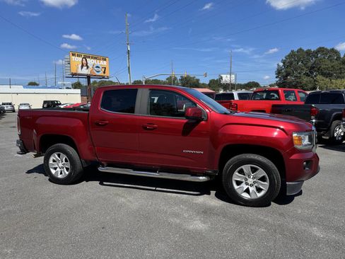Used 2018 GMC Canyon SLE image 4