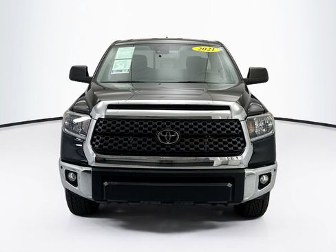 Used 2021 Toyota Tundra SR5 RWD image 2