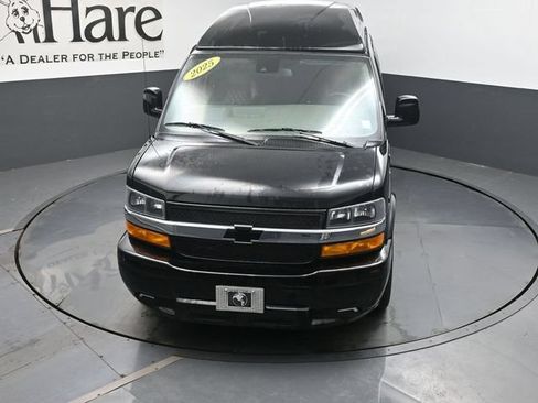 Used 2025 Chevrolet Express 2500 Extended w/ Driver Convenience Package RWD image 65