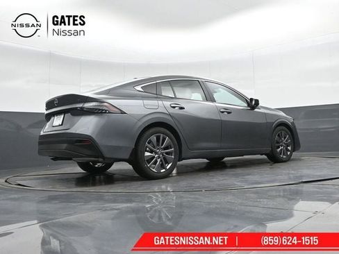 New 2026 Nissan Sentra SL w/ Floor Mat Package image 38