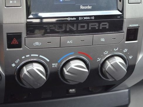 Used 2017 Toyota Tundra SR5 AWD/4WD image 28
