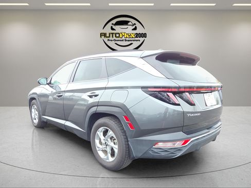 Used 2022 Hyundai Tucson SEL FWD image 5