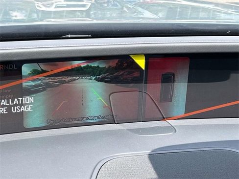 New 2025 Lincoln Nautilus Premier w/ Equipment Group 102A image 30