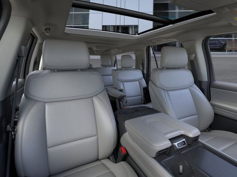 New 2026 Ford Expedition Max Active image 37