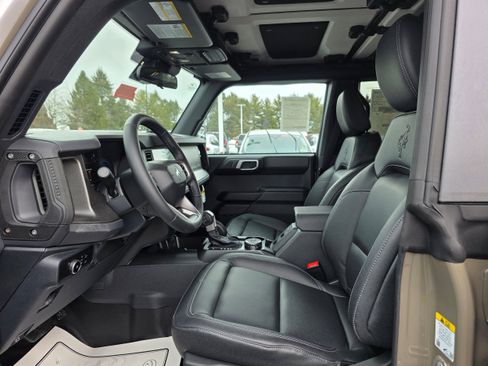 New 2025 Ford Bronco Badlands w/ Sasquatch Package image 20